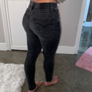 Black/grey wash Levi pants